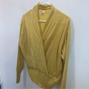Glittery yellow sweater NWOT
